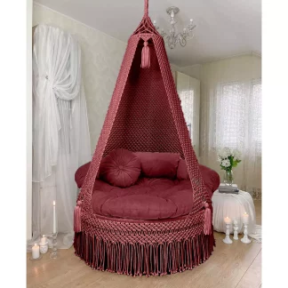 Macrame jhula In Maroon Colour